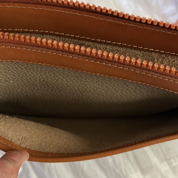 Dooney & bourke - Picture 5 of 9